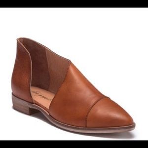 NWT Free people royale pointy toe flat